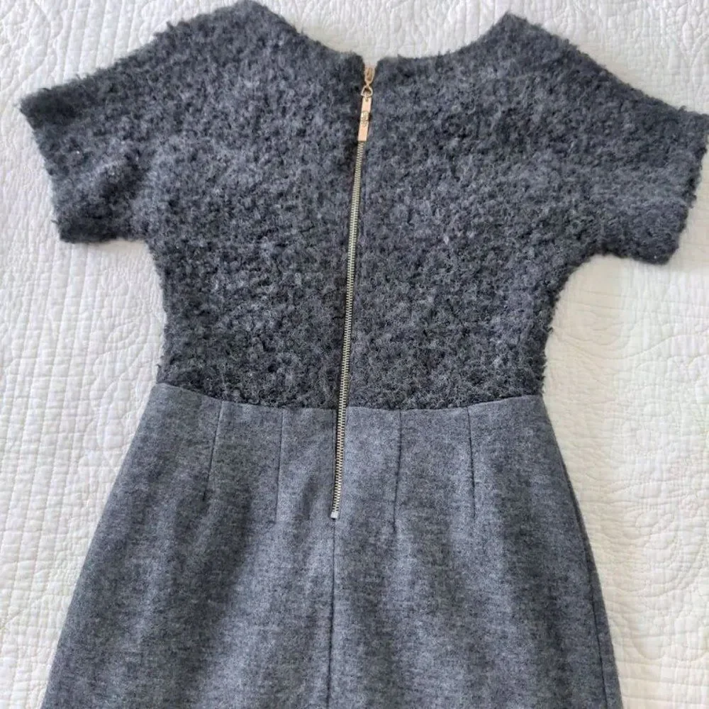 Add Wool Dress Gray Skull Faux Pocket Gold Fuzzy Winter Cozy Size Medium
